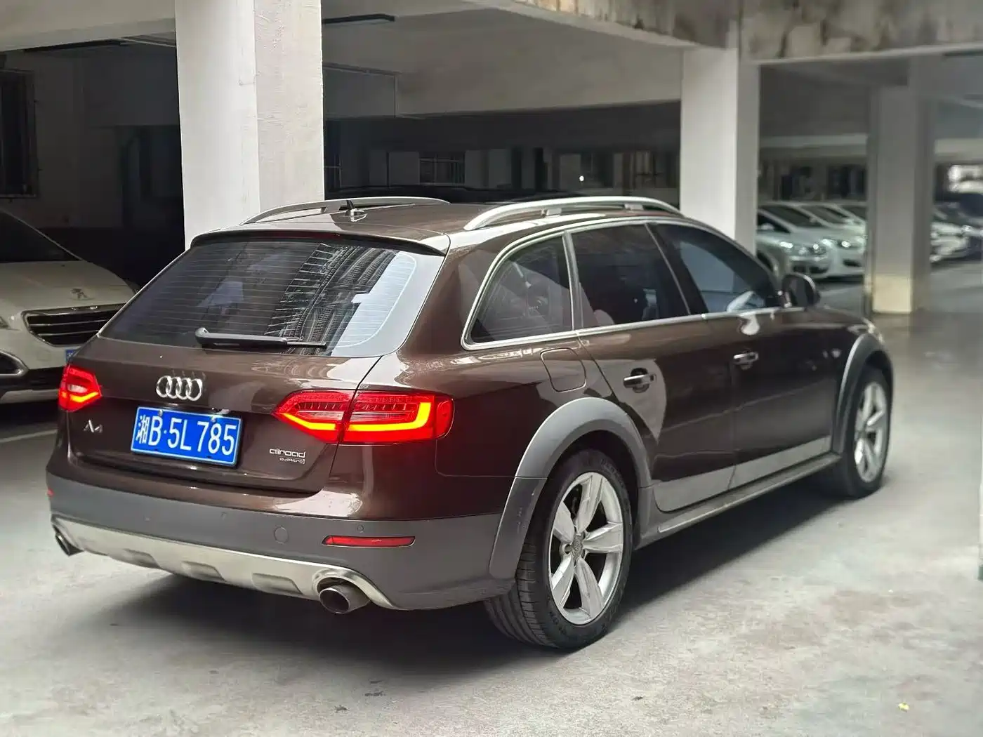 Audi A4 (Import) 2016 2014 40 TFSI allroad quattro plus
