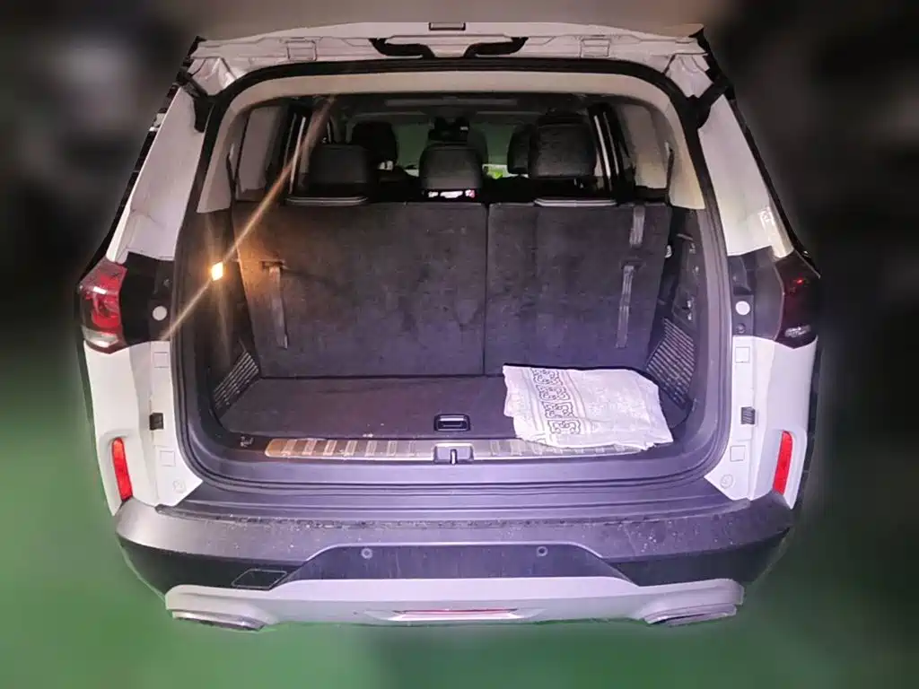 SAIC Maxus D90 2018 2017 2.0T Automatic 2WD Uranus