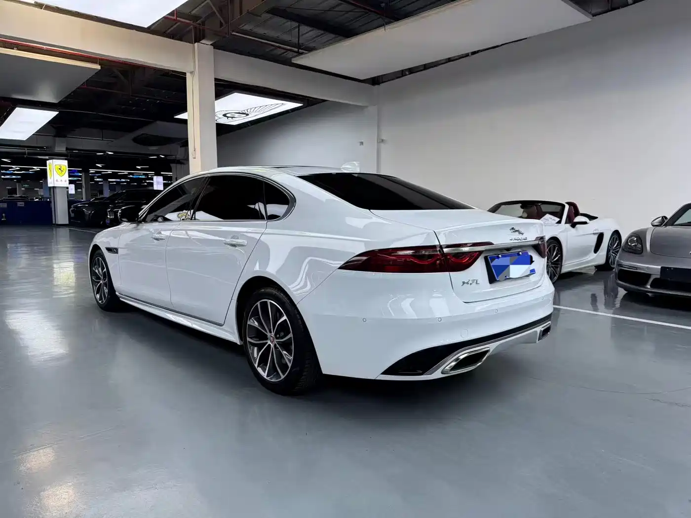 JAGUAR XFL