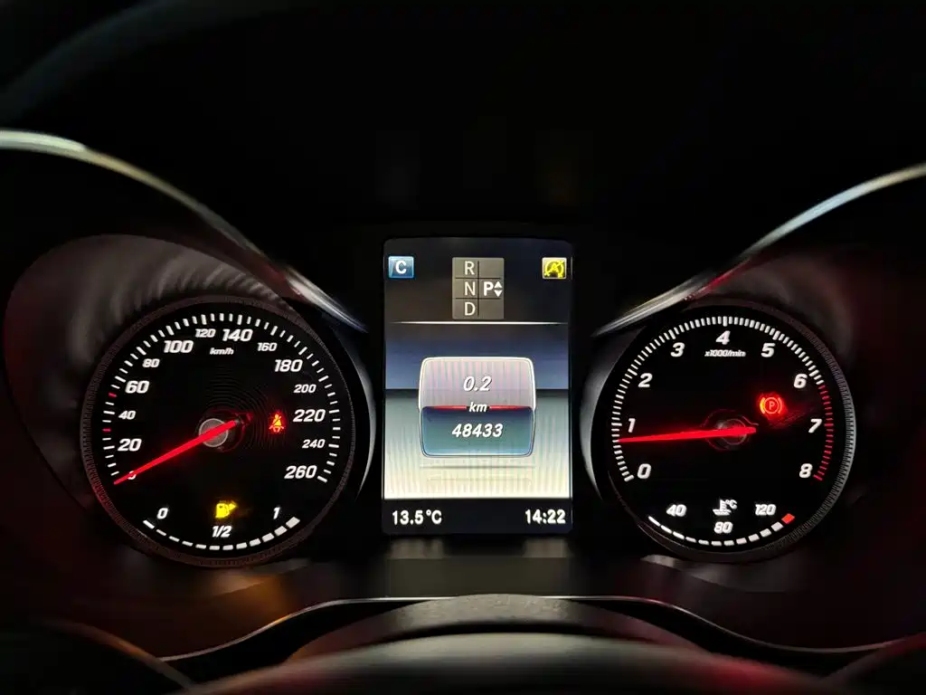 Mercedes-Benz GLC 2019 GLC 260 L 4MATIC Dynamic фото 8