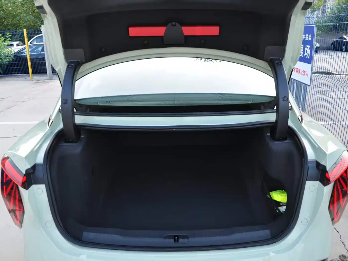 Hongqi EH7 2026 2025 600 Smart Selection Edition