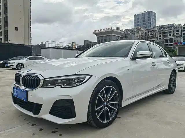 BMW 3 325Li, M Спорт-пакет