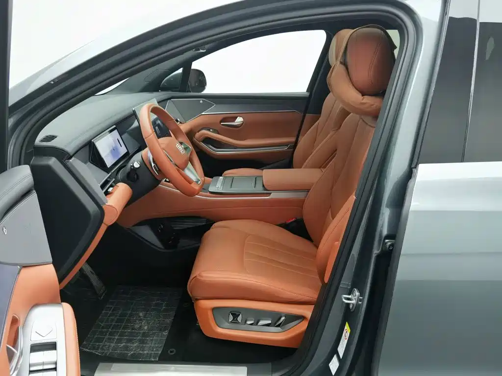 BYD Tang L 2025 2025 DM 175KM Drone Player Edition