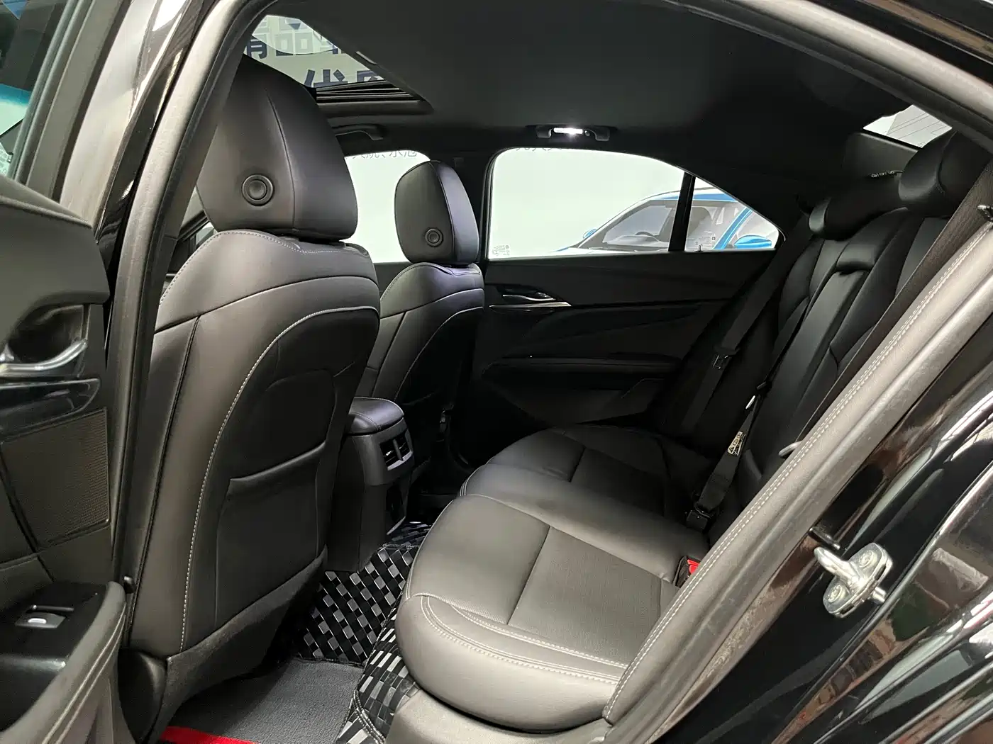 Cadillac CT4 2024 2023 25T Luxury Model
