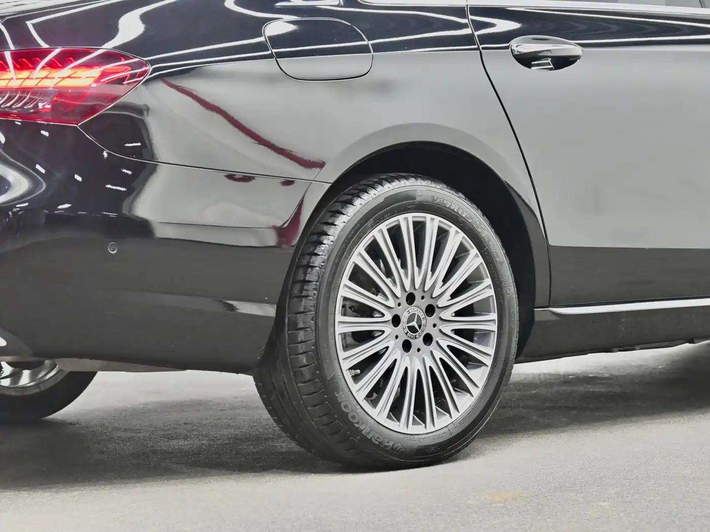 Mercedes-Benz E-Class 2022 Facelift E 300 L Luxury Style фото 36