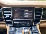 Фото 33 - Porsche Panamera