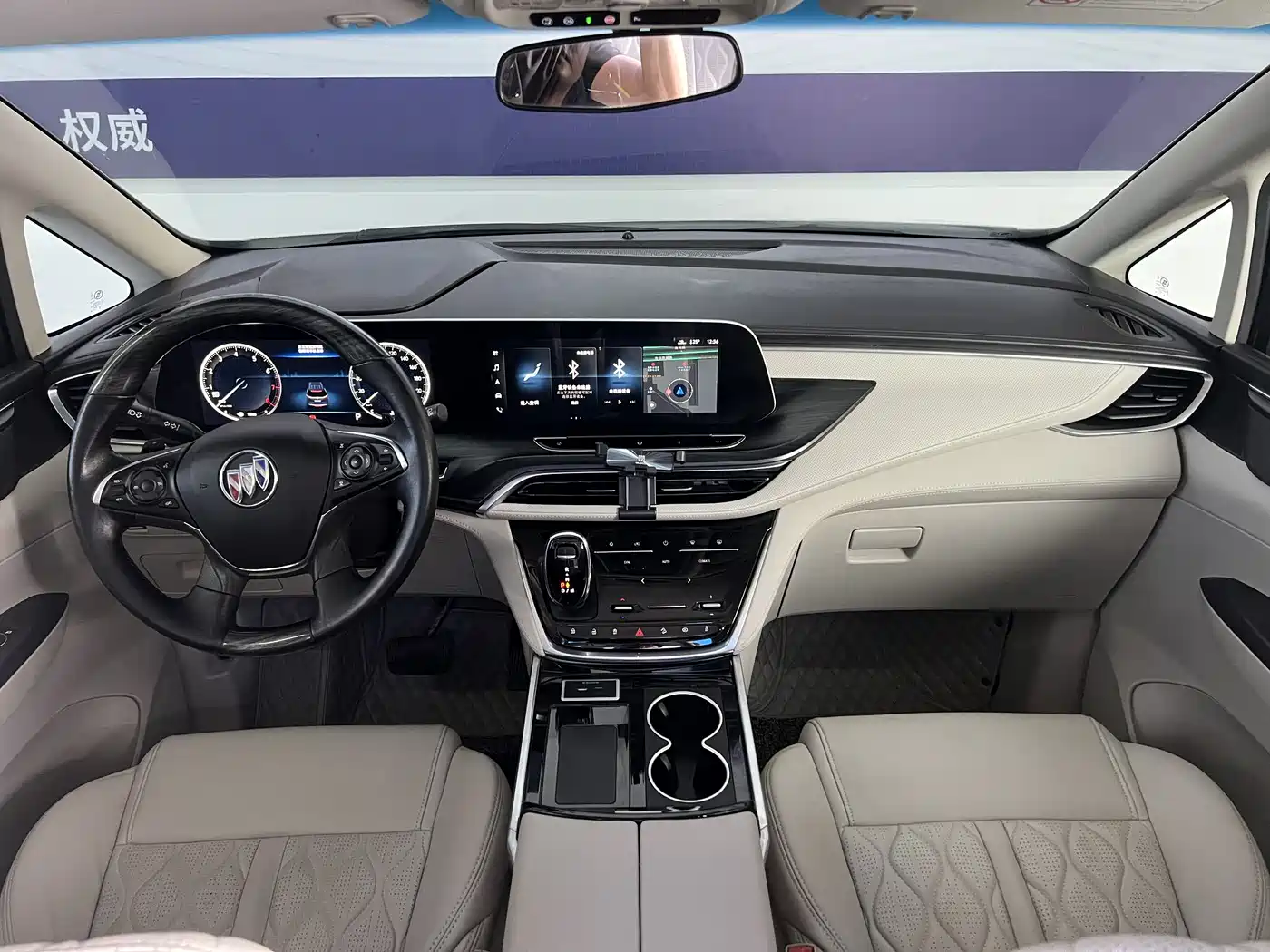 Buick GL8 2021 ES Landlord 653T Comfort фото 25