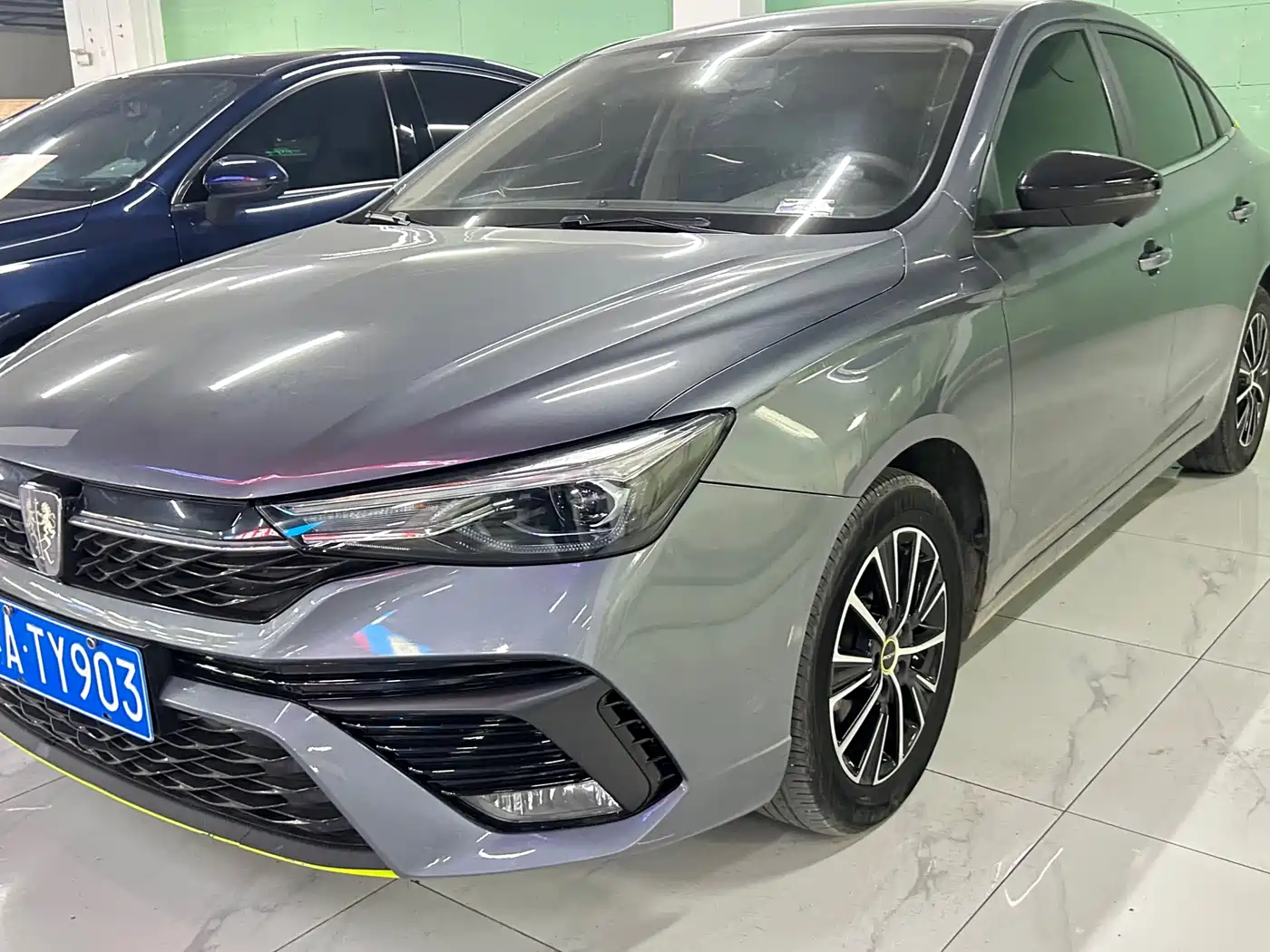 ROEWE I5