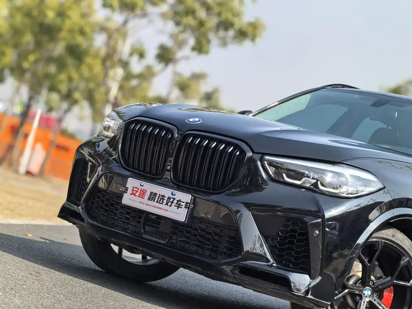 BMW X5 (Import) 2020 xDrive40i M Sport Package фото 5