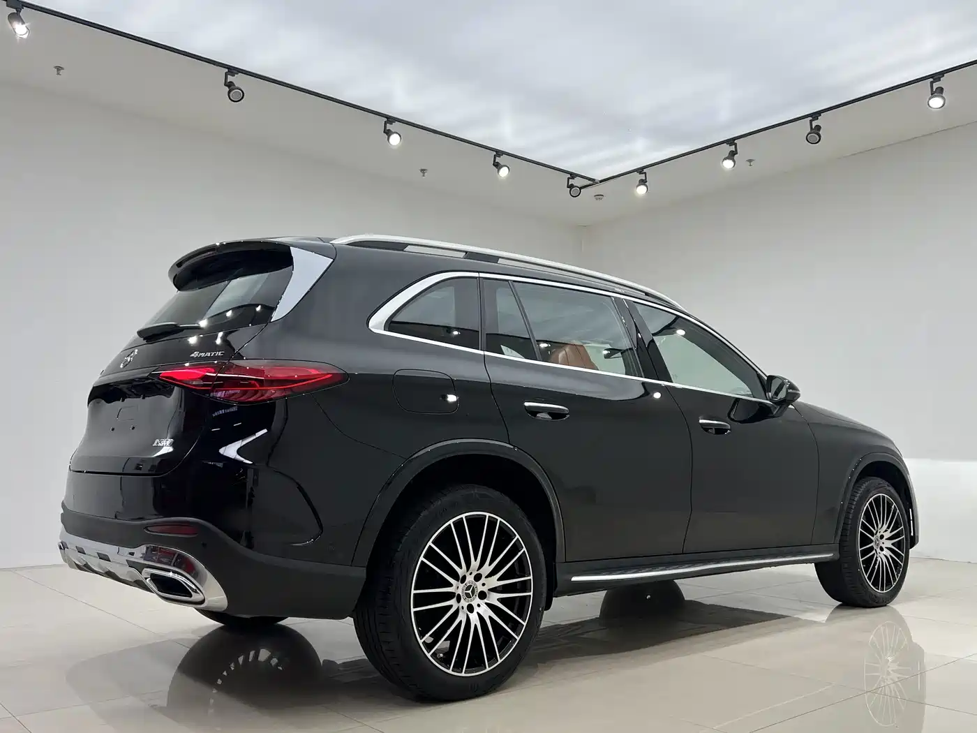 Mercedes-Benz GLC 2026 2025 GLC 300 L 4MATIC Luxury 7-seater