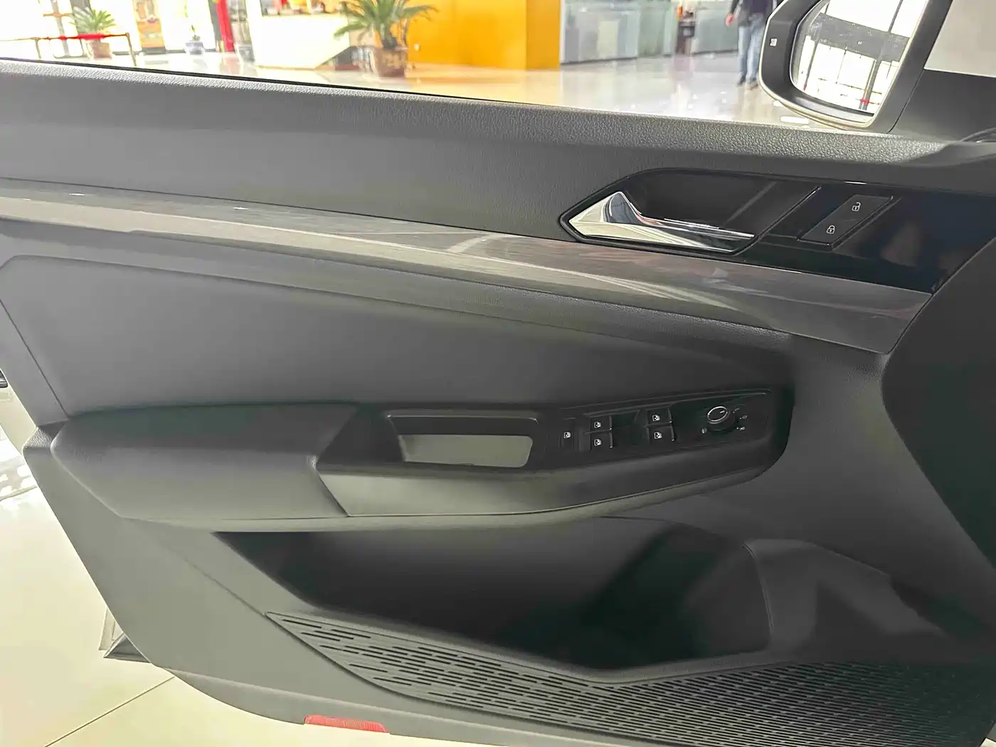 Volkswagen Bora 2021 1.5L Automatic Elite Smart Edition фото 7