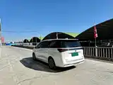 Фото 4 - Buick GL8 New Energy