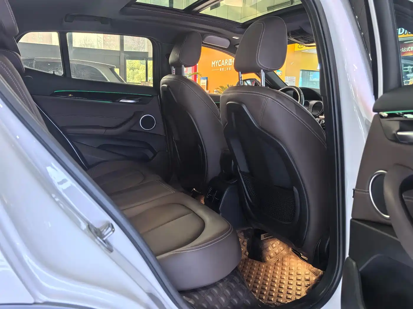 BMW X2 2020 sDrive25i Leading M Off-Road Package фото 13