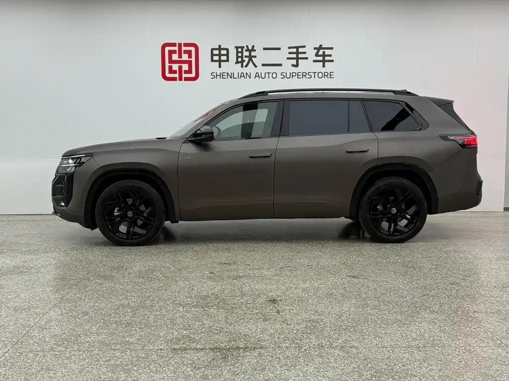Volkswagen Teramont 2025 2025 Teramont Pro 450TSI 4WD Summit Edition
