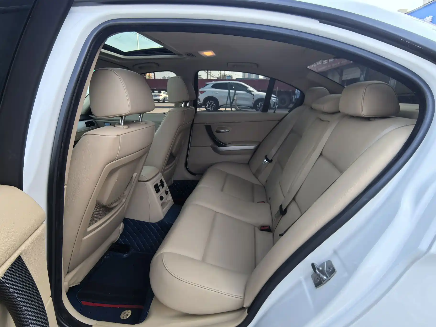 Фото 9 - BMW 3 Series