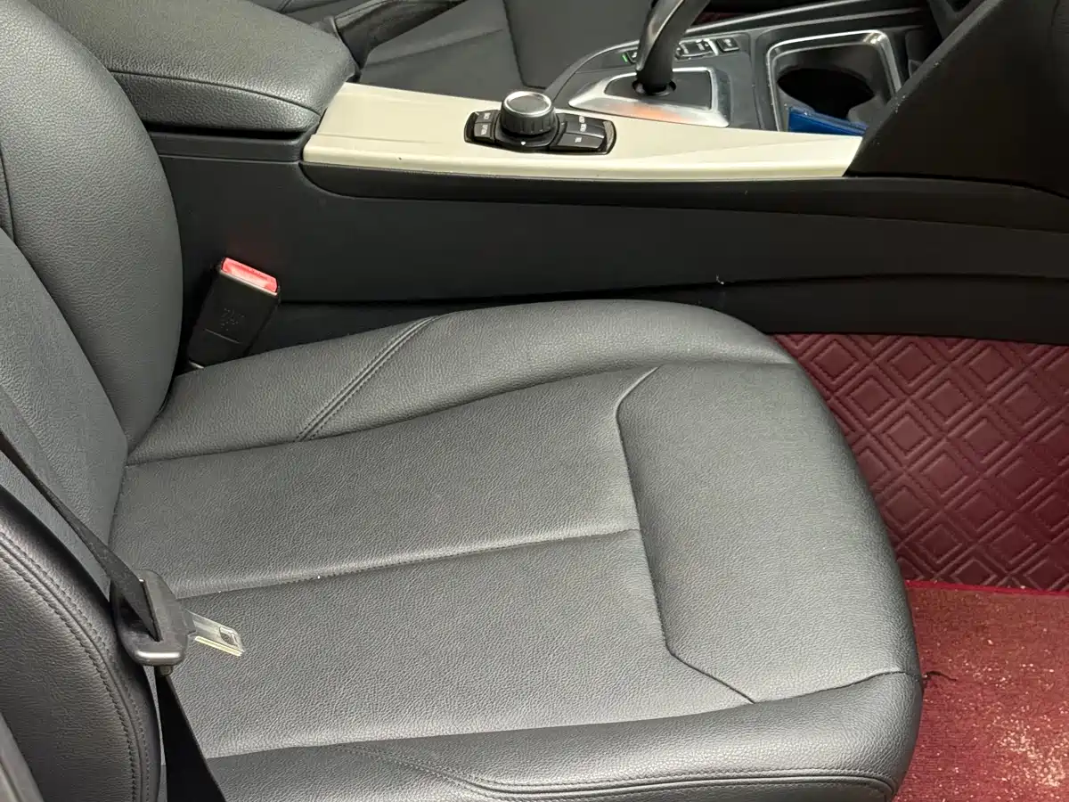 BMW 3 Series 2015 320i Super Joy Fashion фото 17
