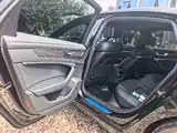 Фото 9 - Audi A6L