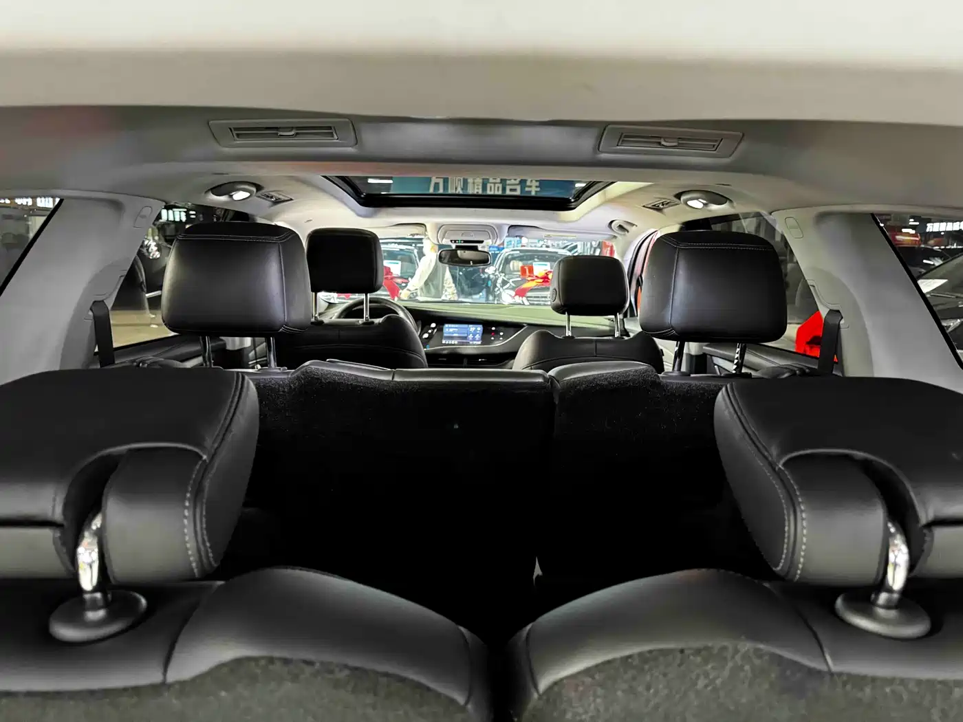 Buick Enclave 2022 652T 4WD Premium 7-Seater фото 18