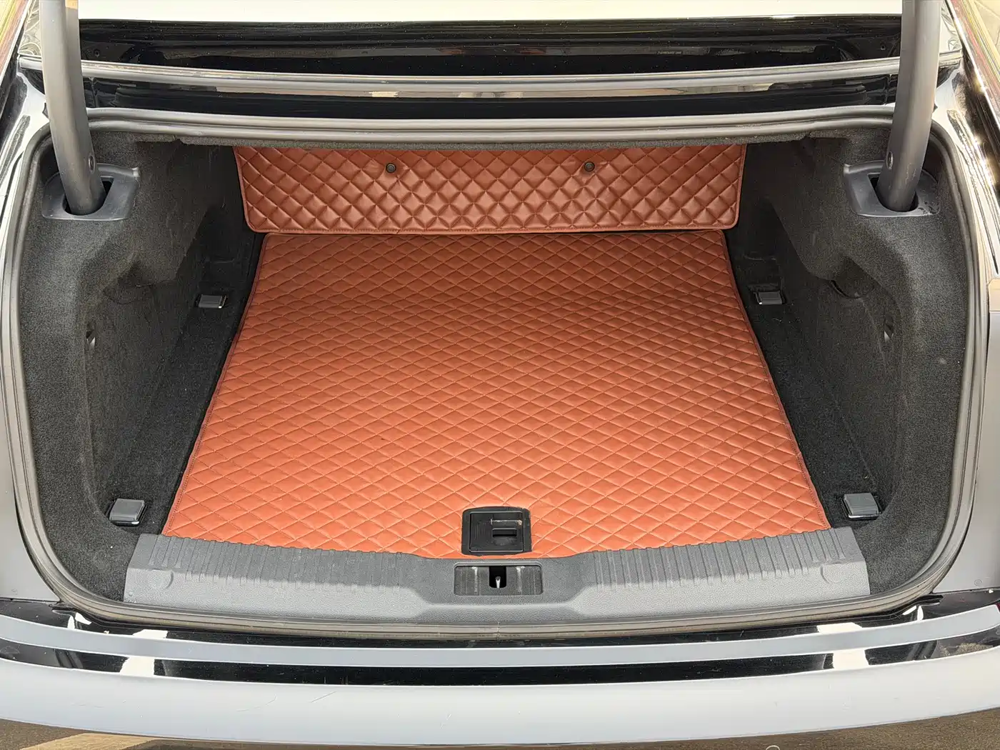 Hongqi H9 2020 3.0T Smart Connect Flagship 4-Seater фото 19