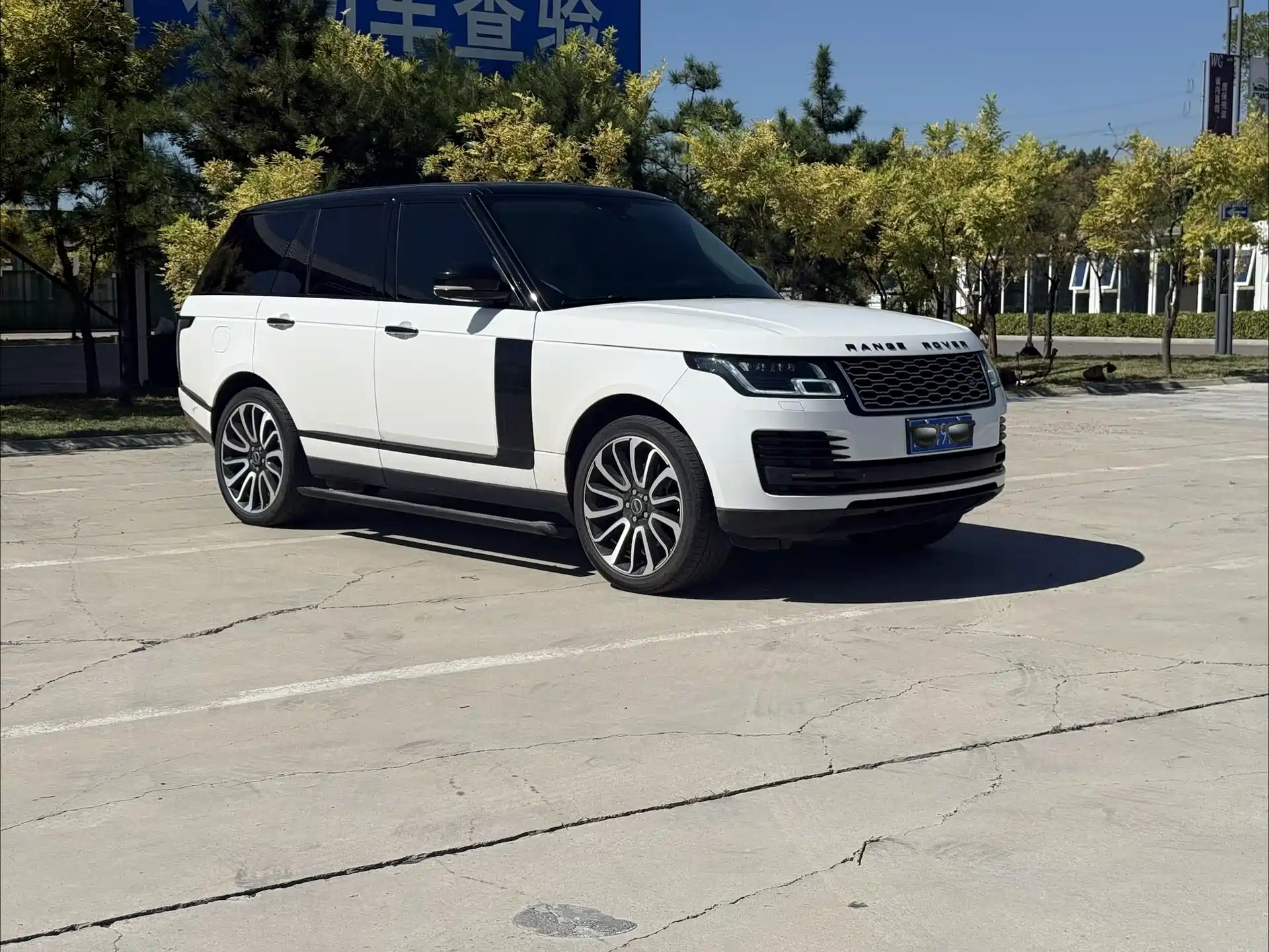 Фото 3 - Land Rover Range Rover