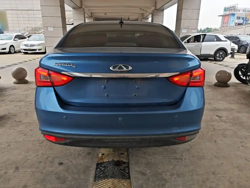 Фото 6 - Chery Arrizo 5