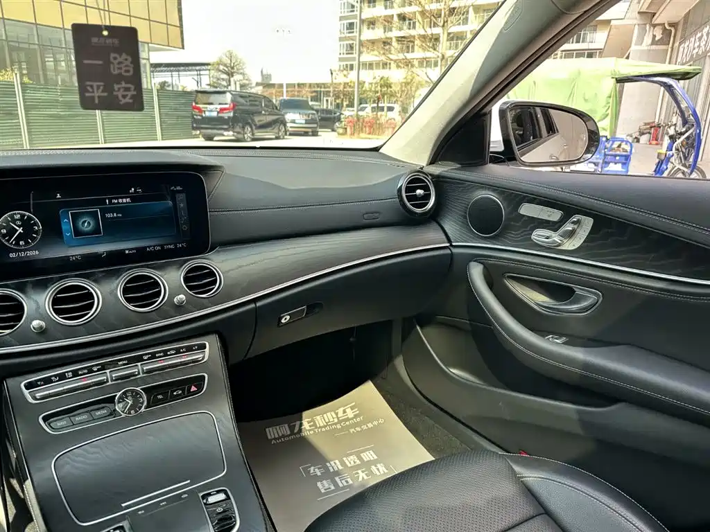 Mercedes-Benz E-Class 2019 E 300 L Sport Fashion фото 15