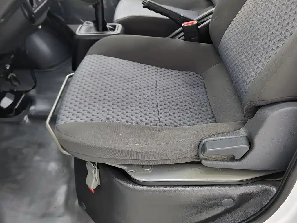 Wuling Motors Wuling Zhiguang 2024 2023 1.5L Utility 5/7-seater