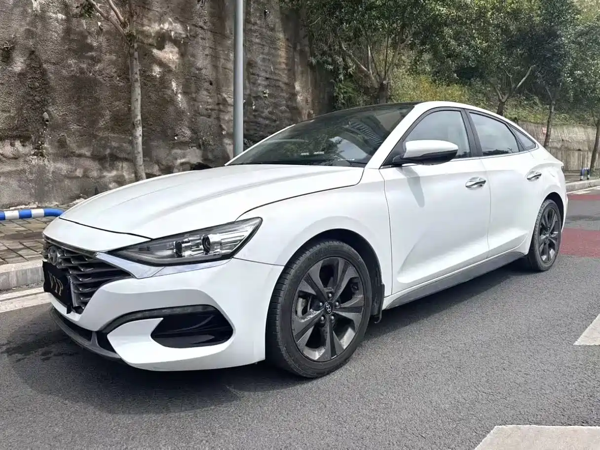 Hyundai Fista 2019 280TGDi Smart Speed Edition China VI
