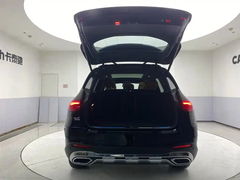 Mercedes-Benz GLC 2024 Facelift GLC 300 L 4MATIC Sport 5-seater фото 30