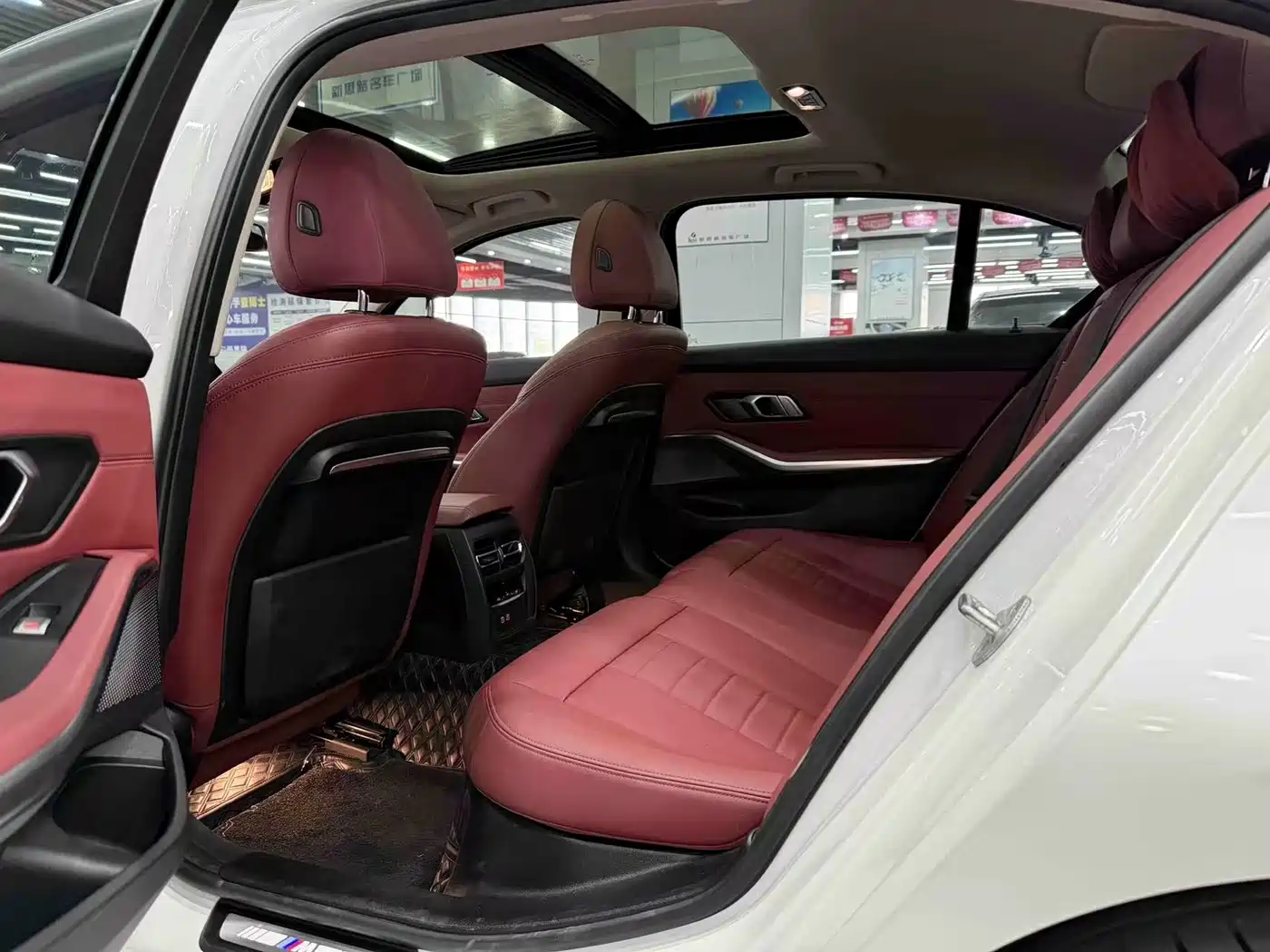 BMW 3 Series 2021 320Li M Sport Package фото 5