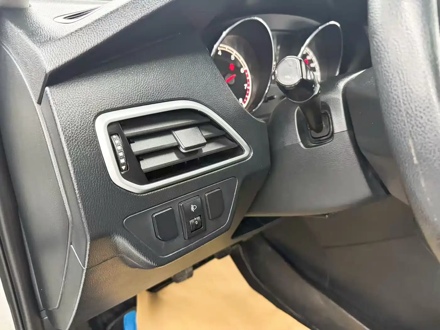 FAW Junpai A70 2017 2016 1.6L Manual Tech