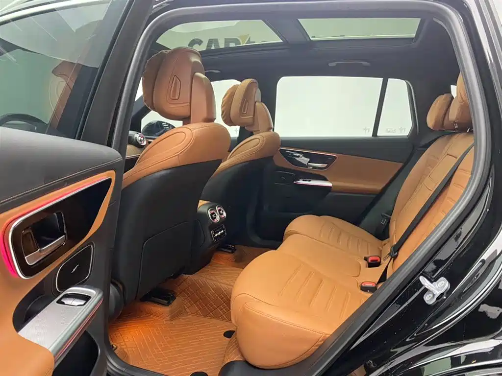 Mercedes-Benz GLC 2024 Facelift GLC 300 L 4MATIC Sport 5-seater фото 22