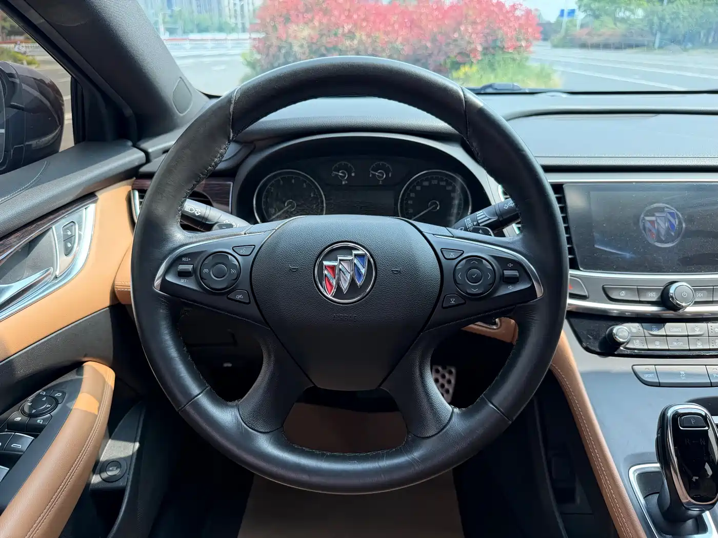 Buick LaCrosse 2016 20T Elite Type фото 20