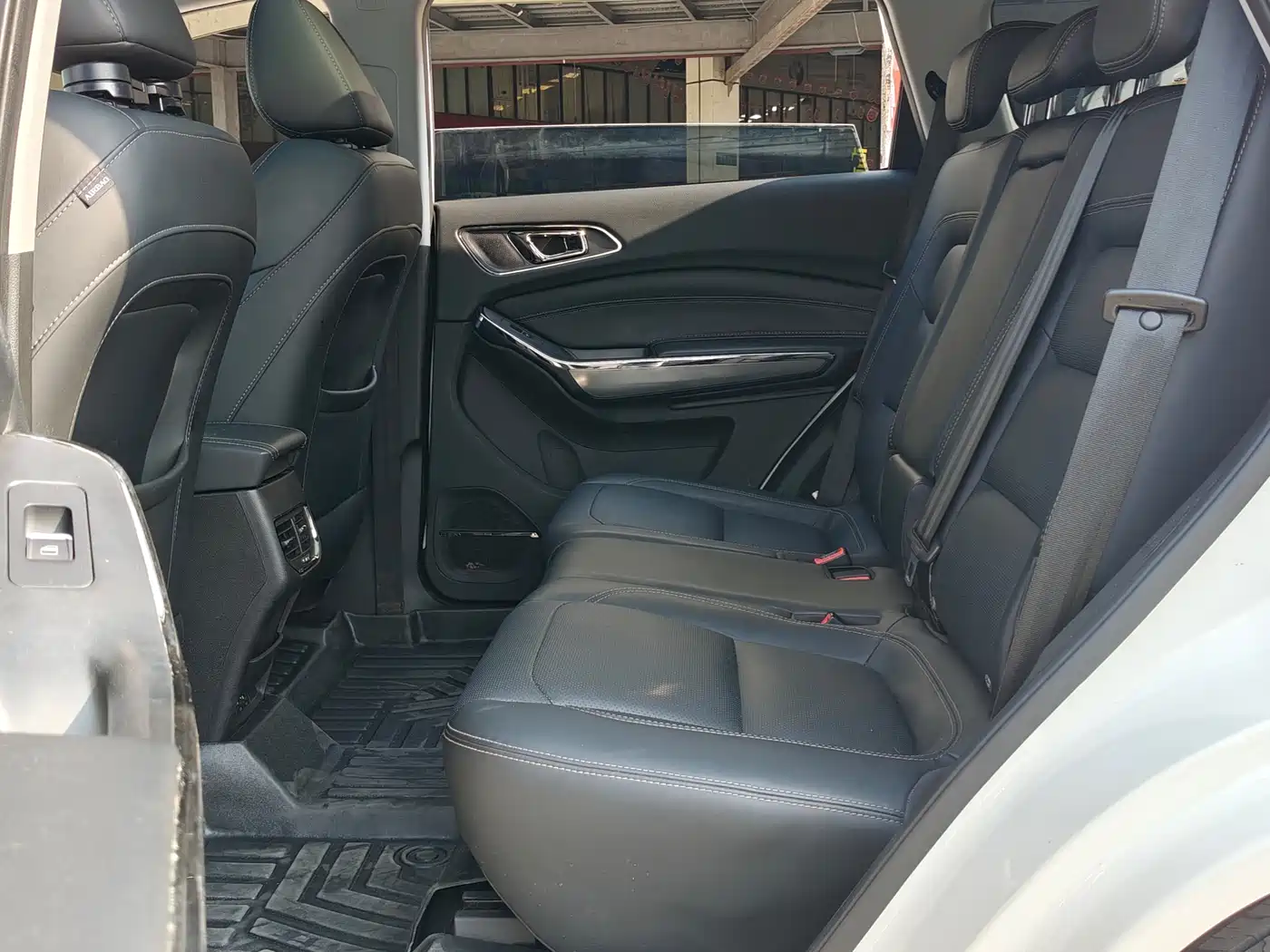 Фото 8 - Chery Tiggo 8