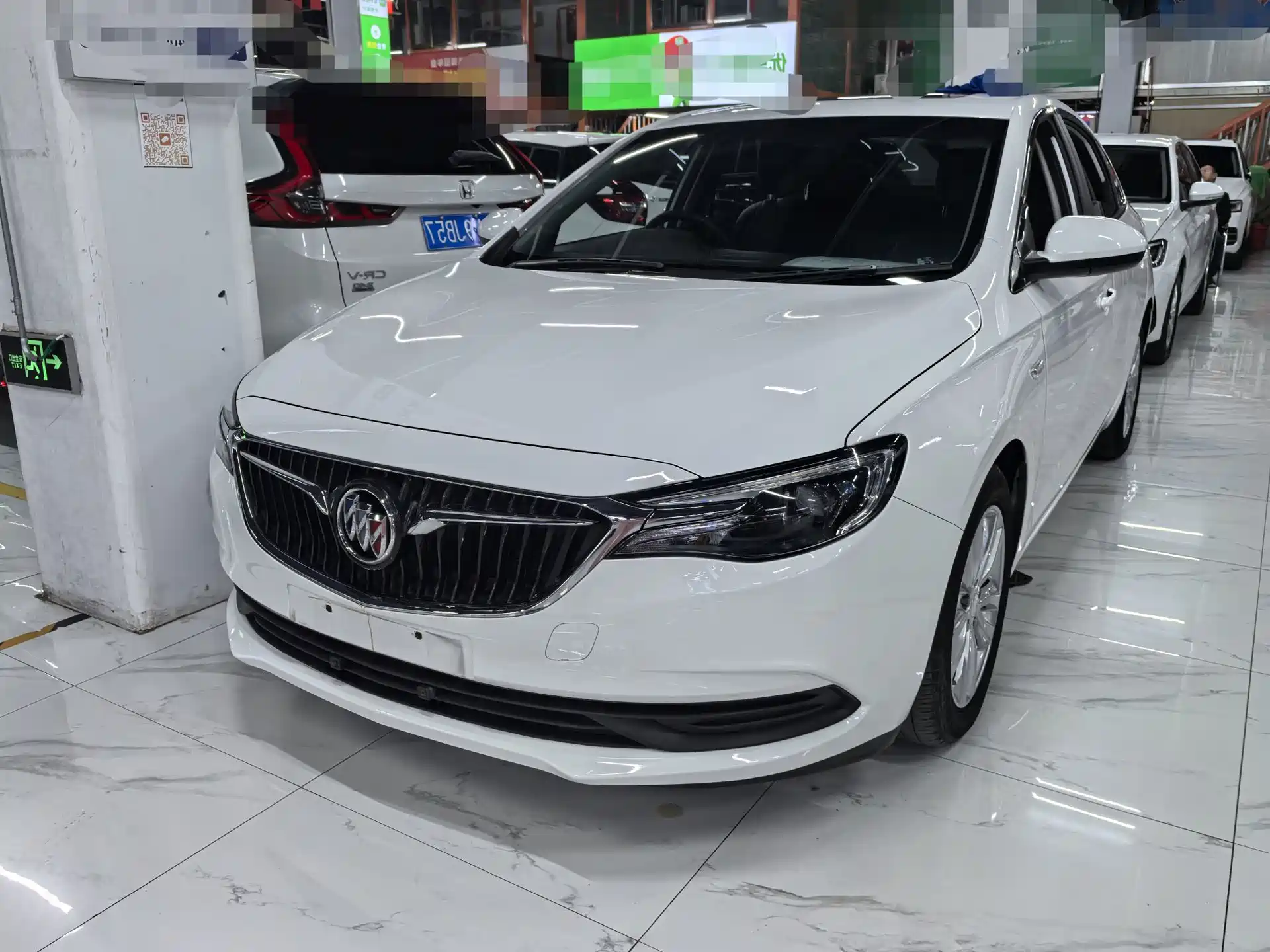 Фото 1 - Buick Excelle