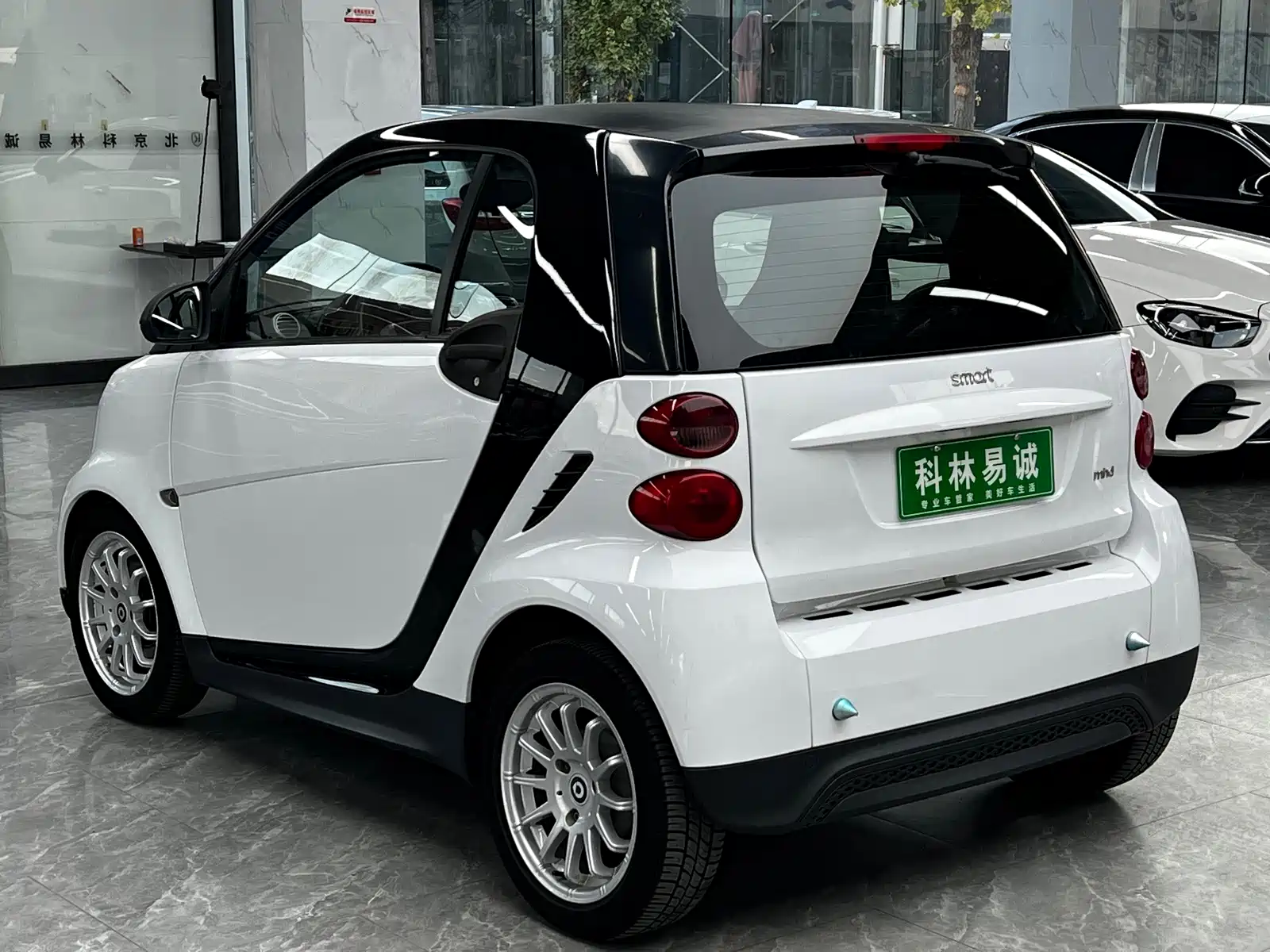 Photo 6 - smart fortwo