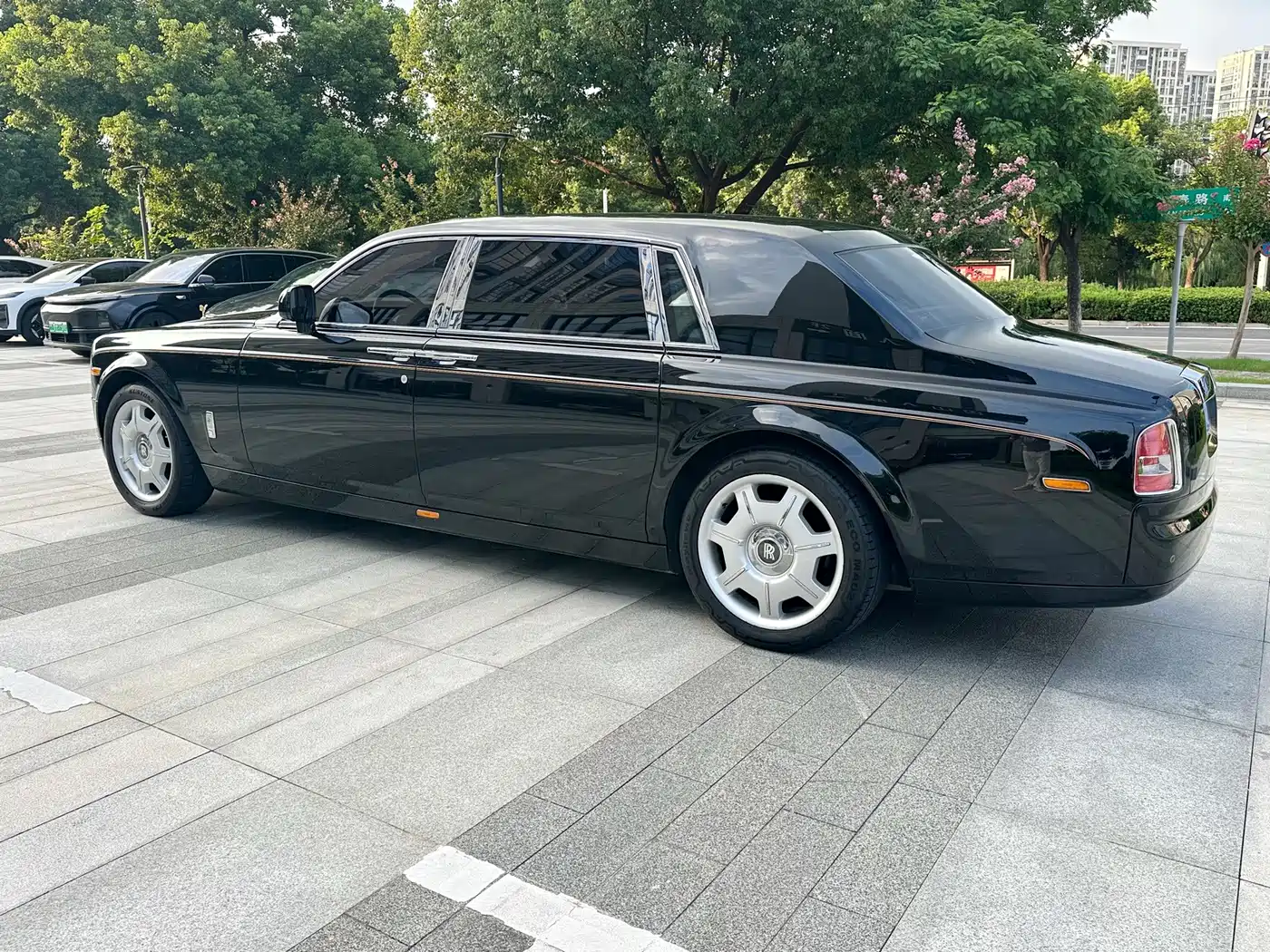 Rolls-Royce Phantom 2013 2013 6.7L Extended Wheelbase (EWB)