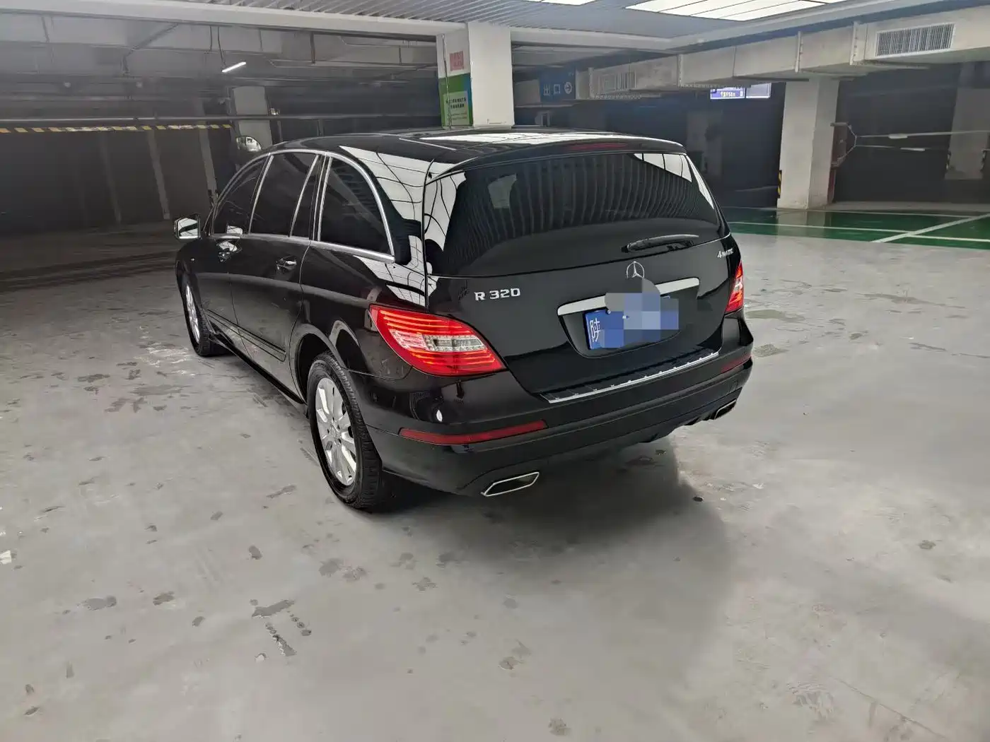Mercedes-Benz R-Class 2017 R 320 4MATIC Business Collector's Edition фото 4