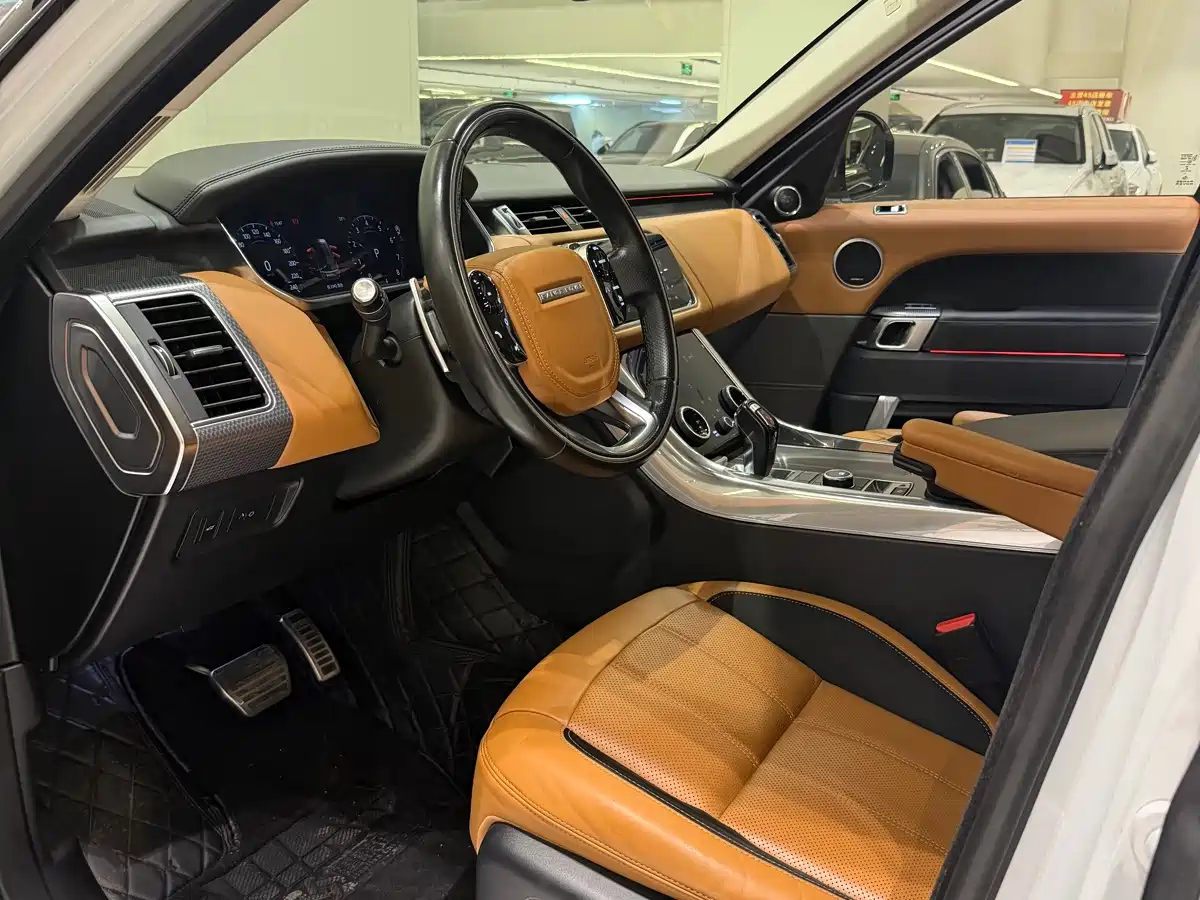 Фото 6 - Land Rover Range Rover Sport