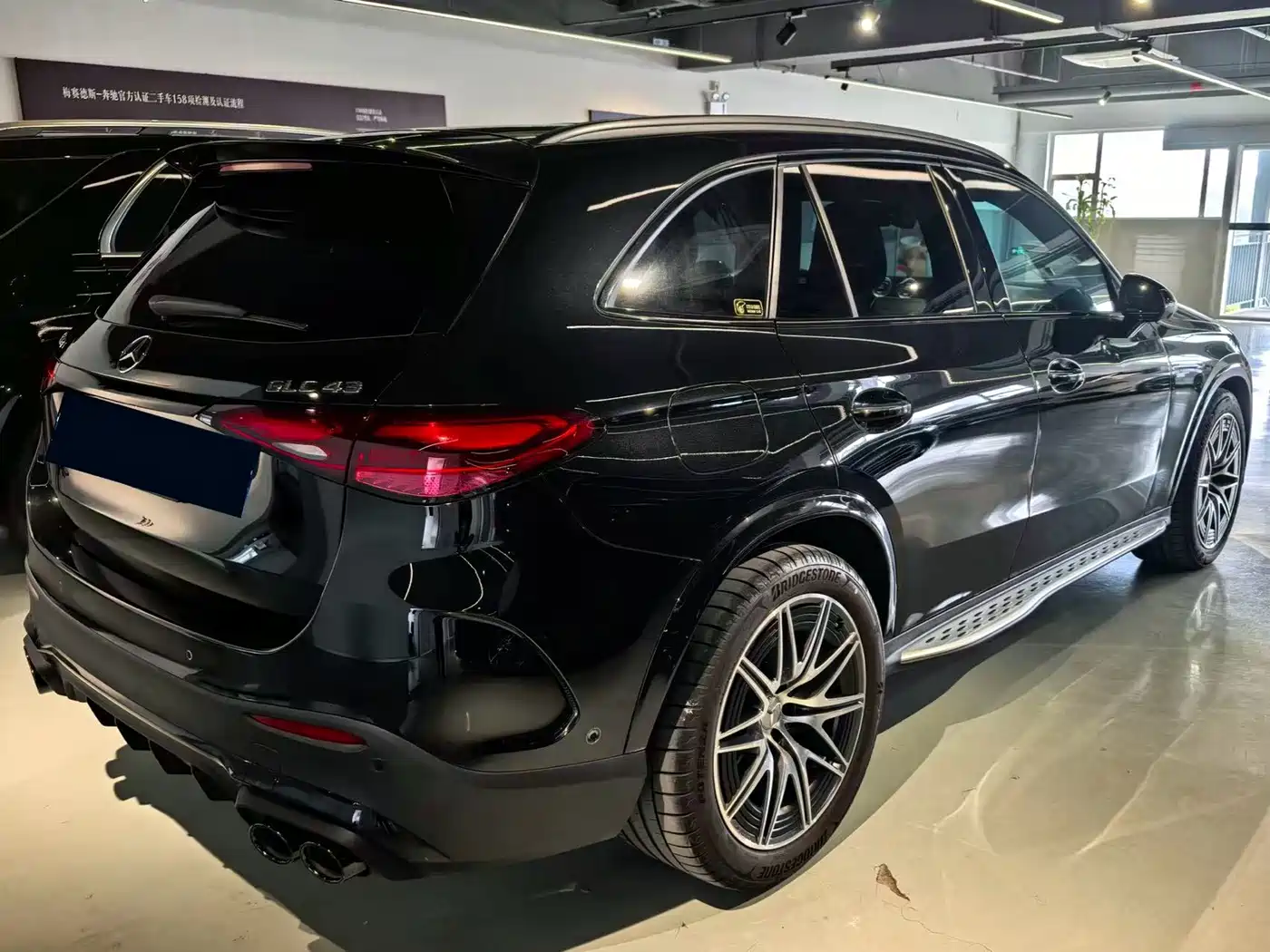 MERCEDES-BENZ GLC AMG