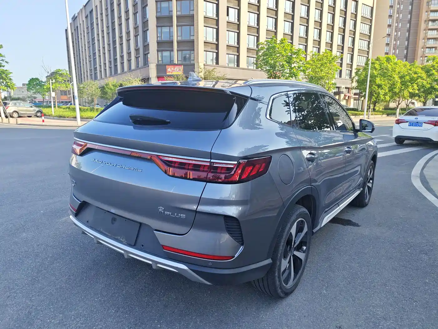 BYD Song PLUS PHEV 2021 EV Flagship фото 17