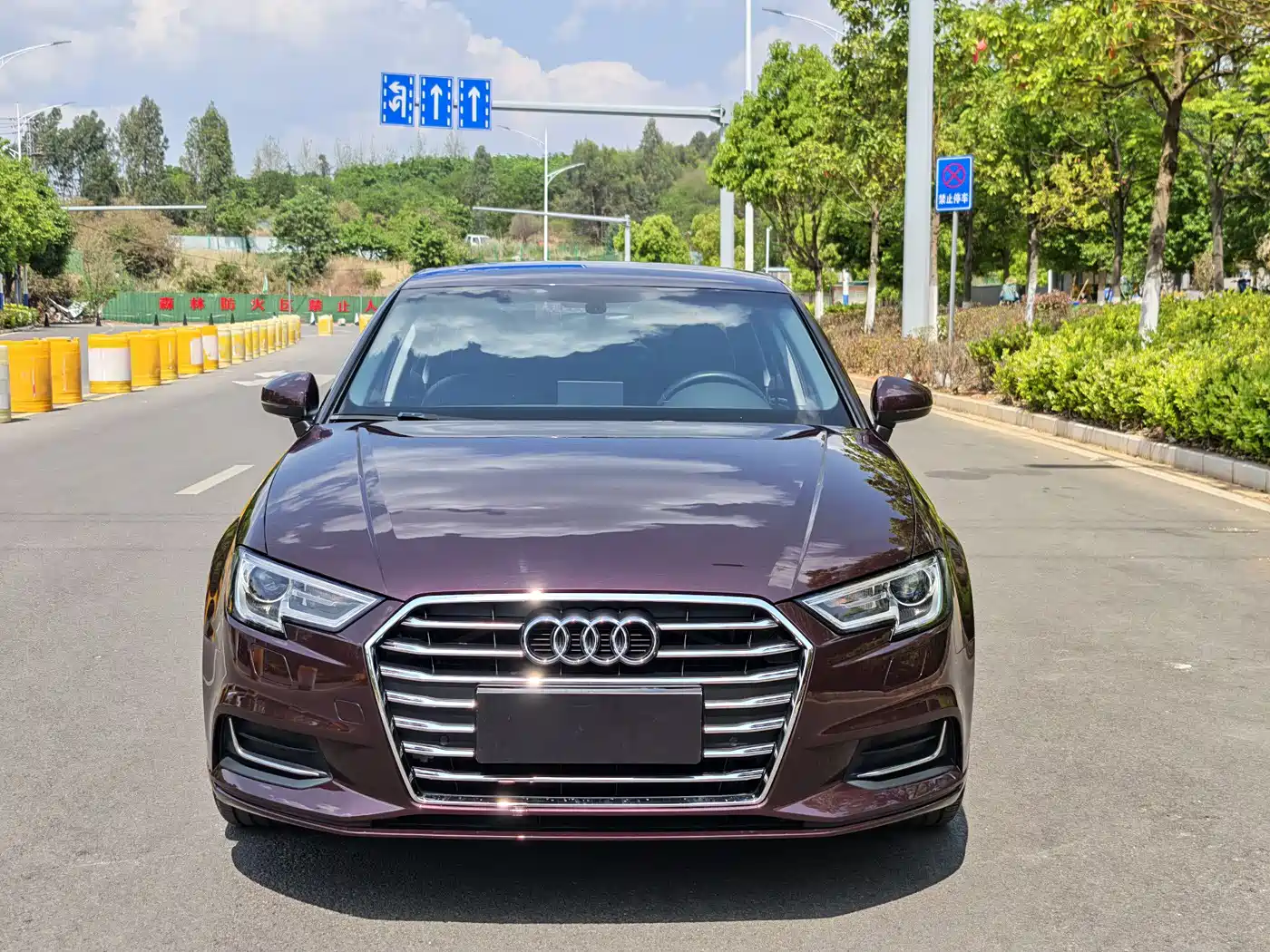 Audi A3 2019 Limousine 35 TFSI Progressive China V фото 2