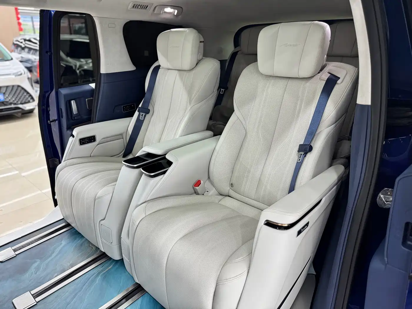 Buick Century 2023 2023 2.0T 6-Seat World Edition