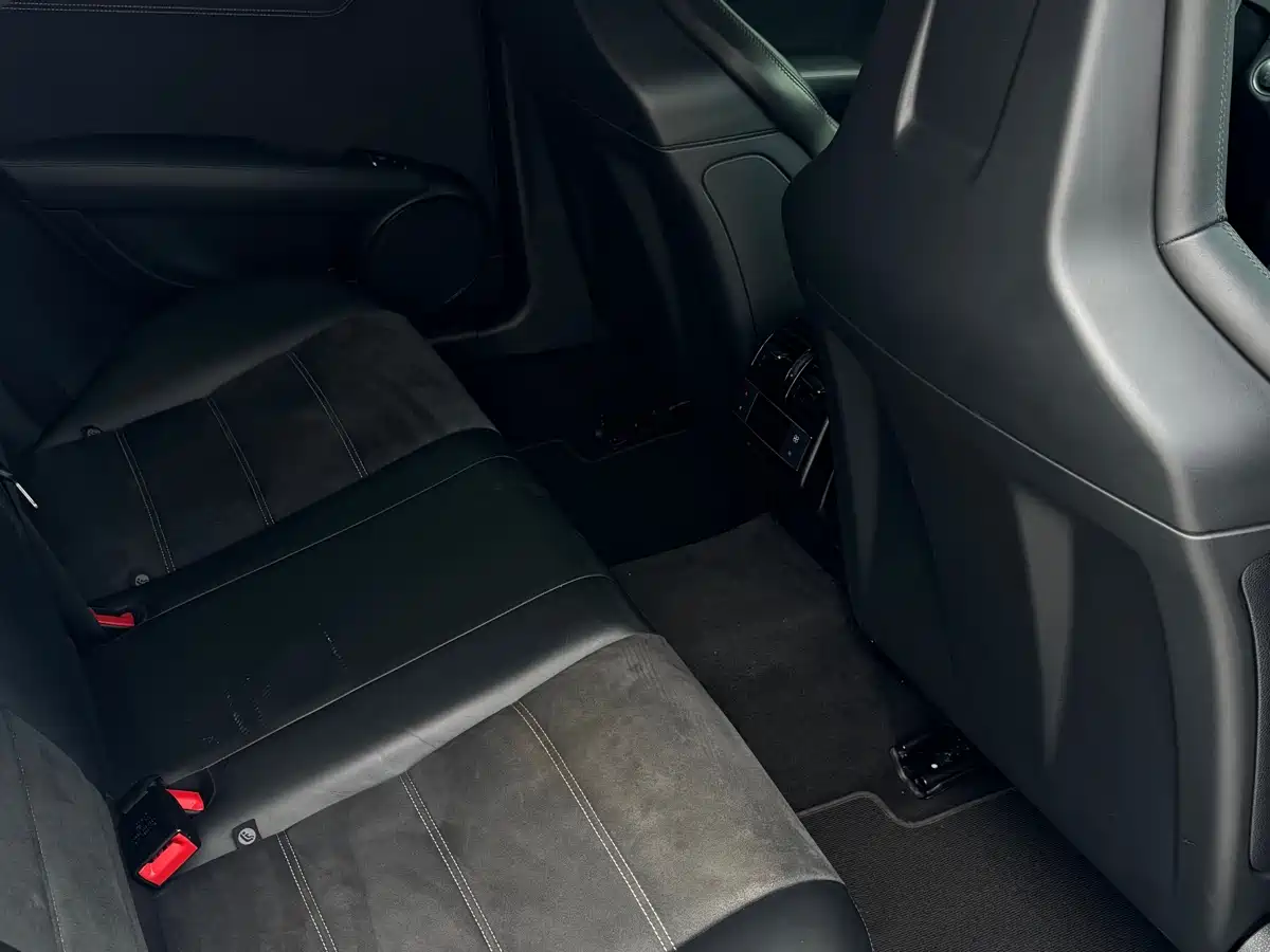 Mercedes-Benz C-Class AMG 2014 AMG C 63 Edition 507 фото 6