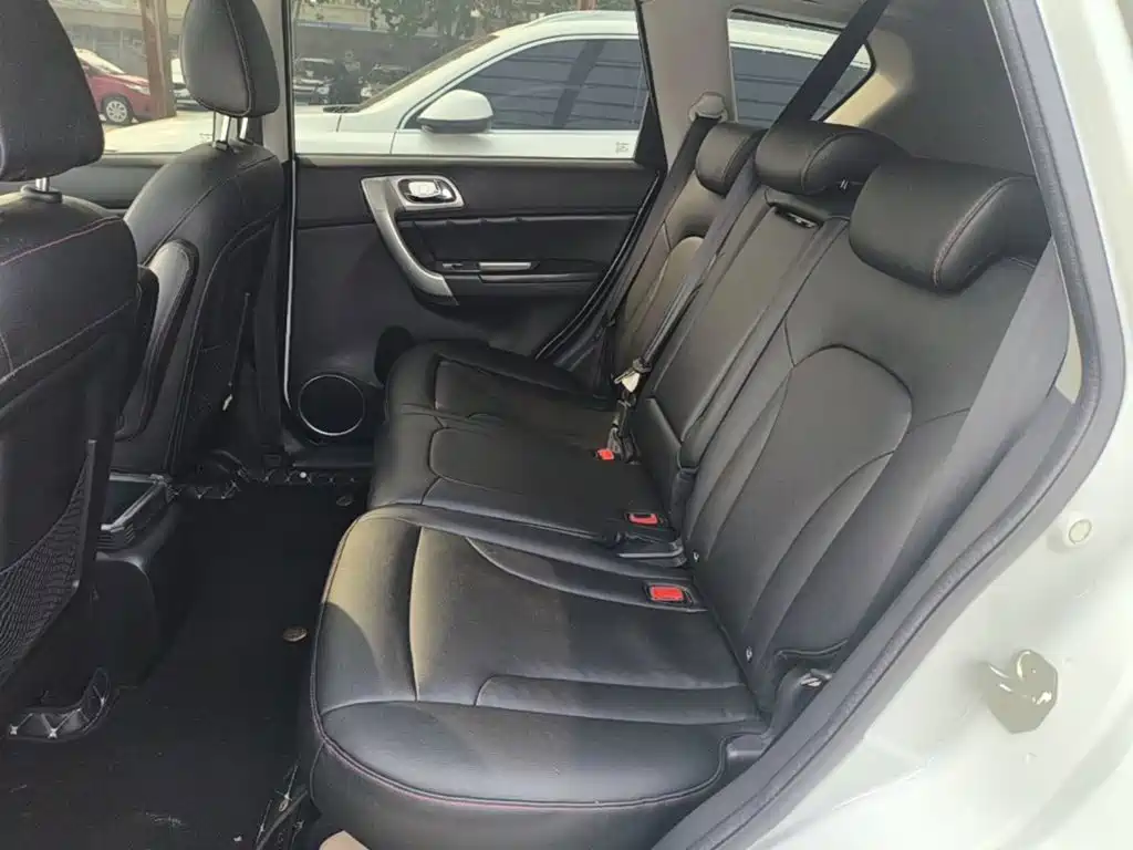 Фото 17 - Haval H6