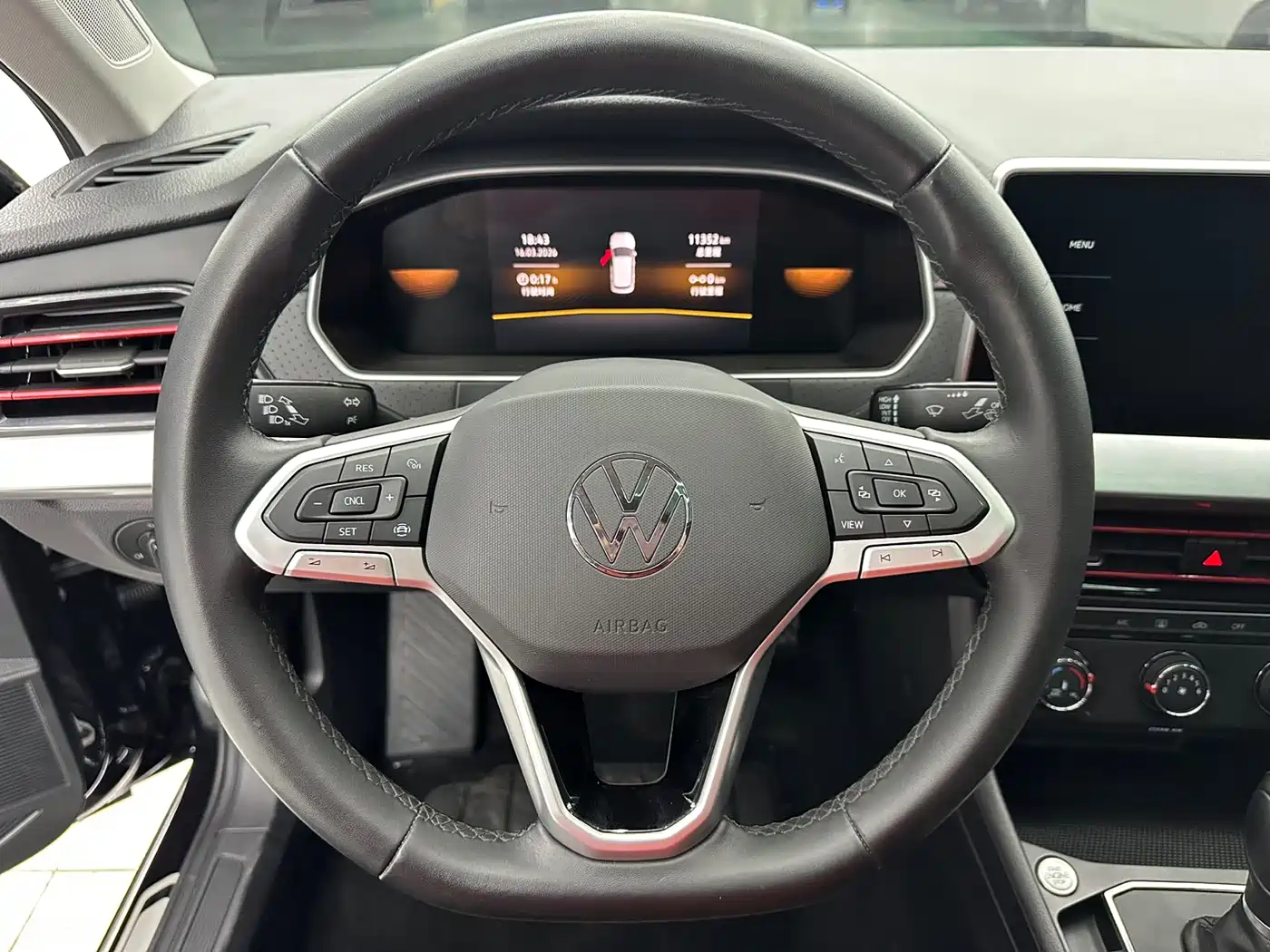 Volkswagen Lavida 2023 280TSI DSG Starlight Comfort Edition фото 14