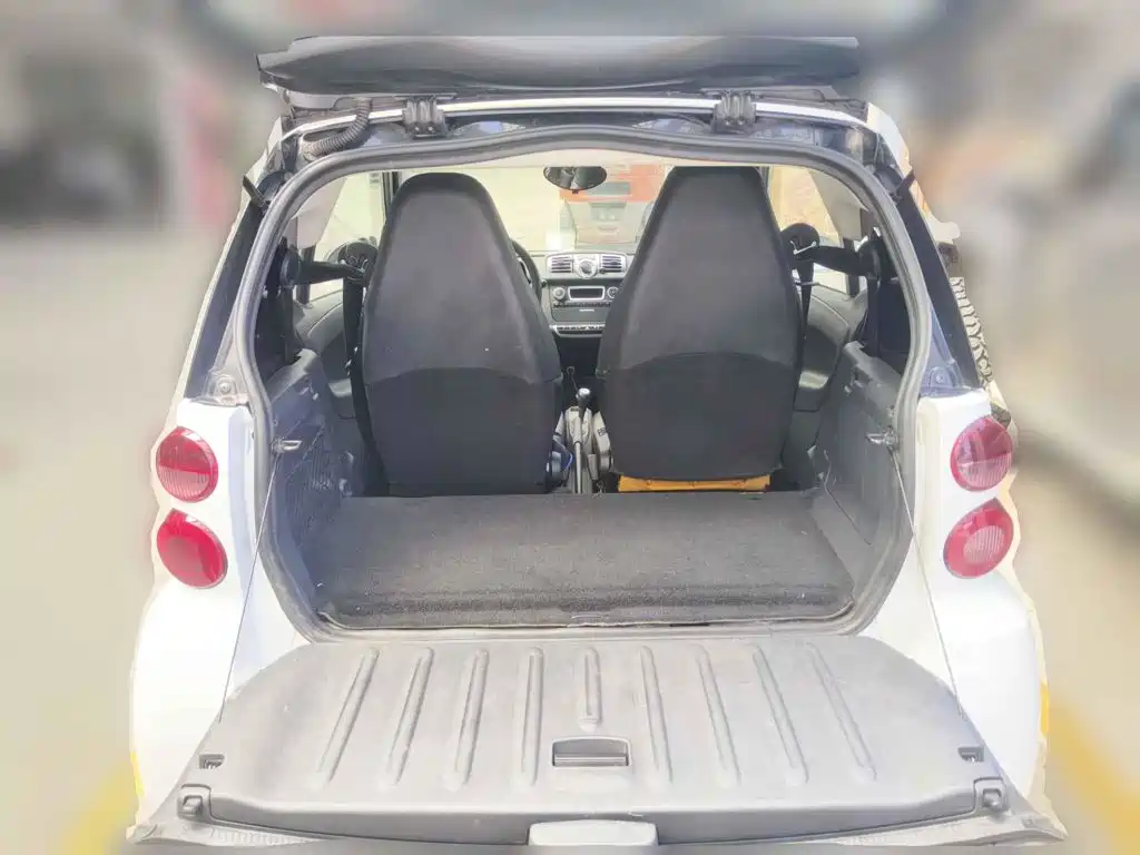 smart fortwo 2013 2012 1.0 MHD Hardtop Standard