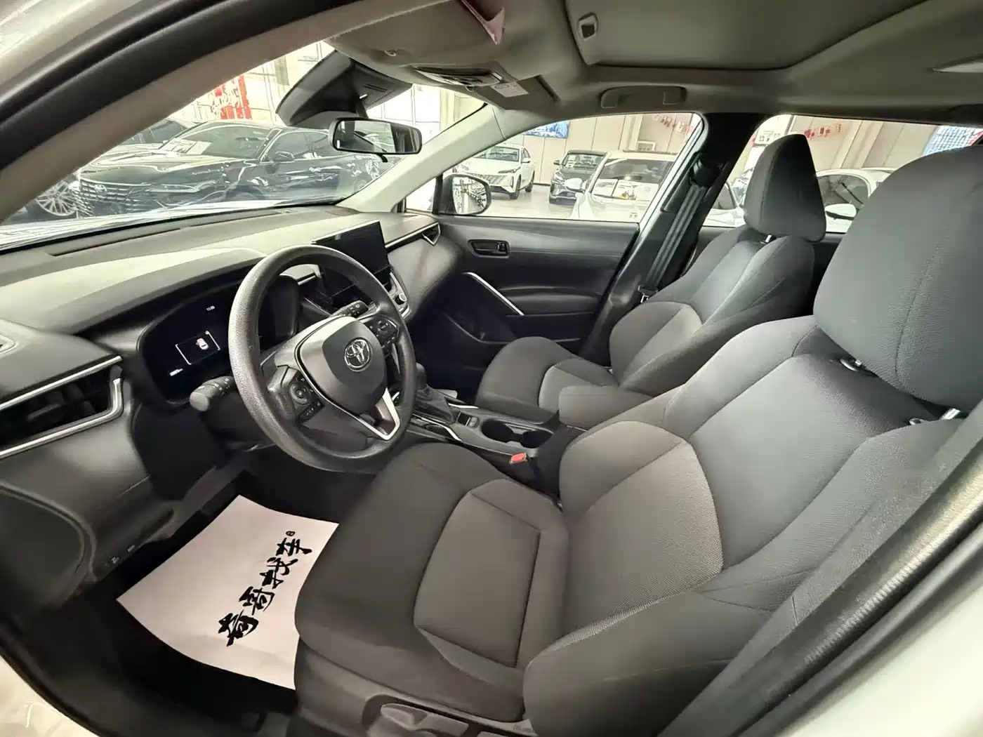 Toyota Frontlander 2023 2.0L CVT Leading Edition фото 7