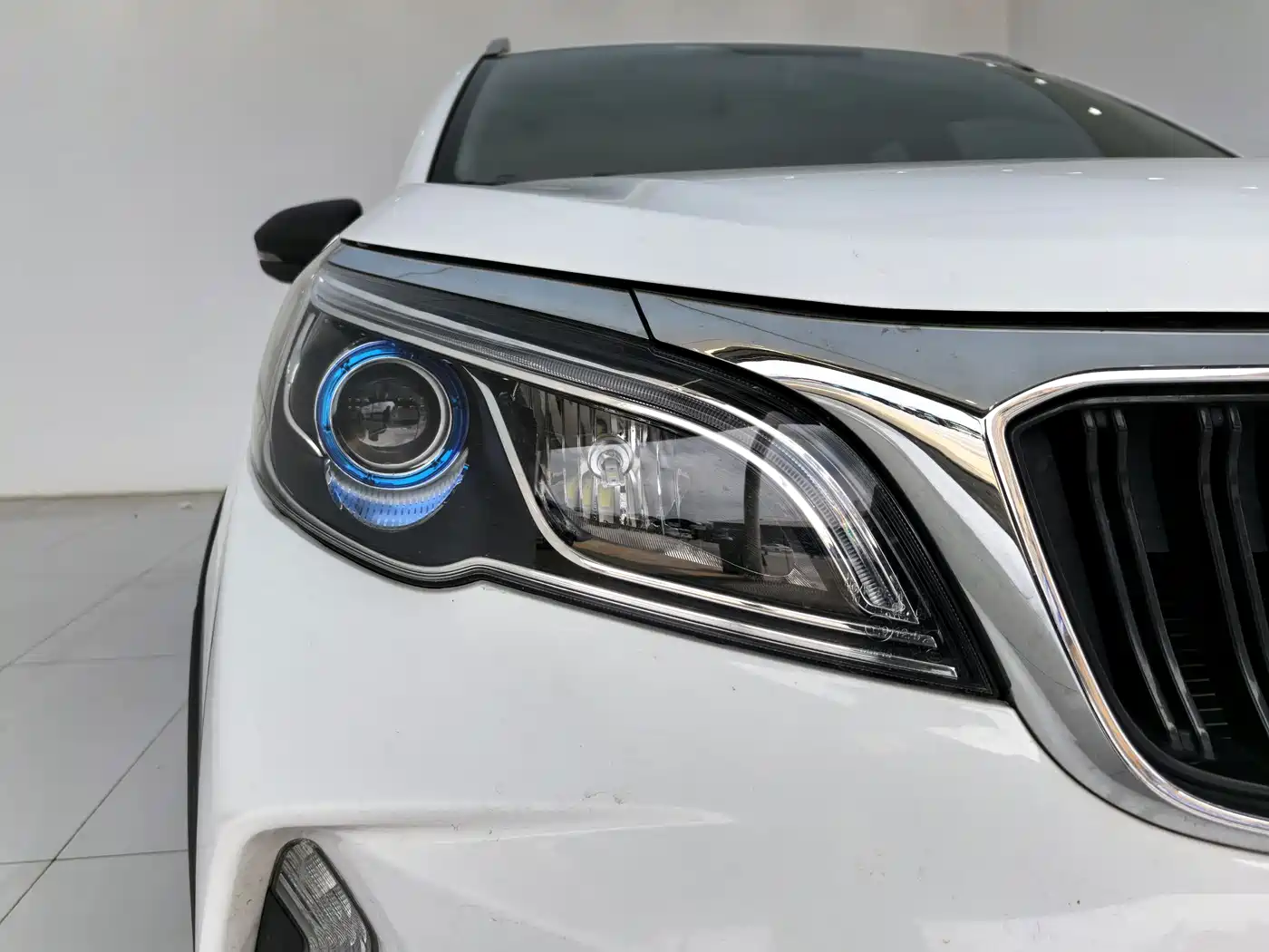 GEELY AUTOMOBILE VISION X3