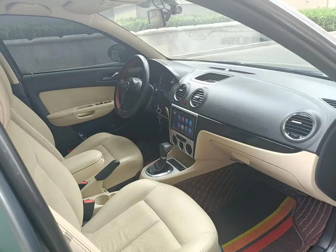 Volkswagen Lavida 2011 1.6L Automatic Pinxuan Edition фото 10